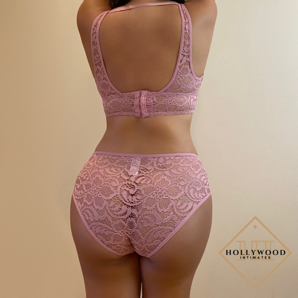 Pink Lace Push-Up Bra Set - Picture 2 of 2